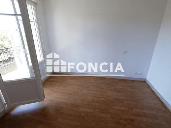 À vendre Studio 41.85 m² - Châtellerault 86100