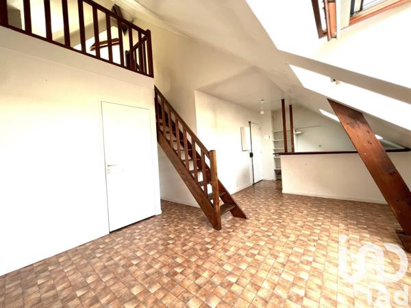 Duplex 2 pièces de 30 m² à Poissy (78300)