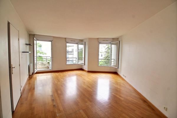 Vente Appartement69 m² - 3 Pièces - CHATILLON (92320)