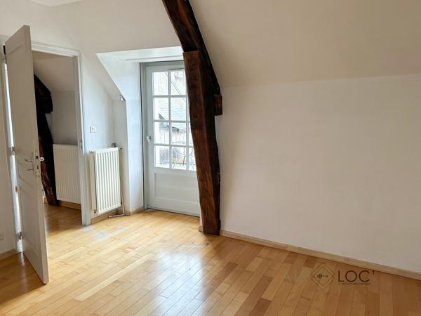Location Appartement T2 avec terrasse - Hyper centre