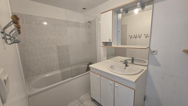 Maison  4 pièce(s)  3 chambre(s)  81 m²