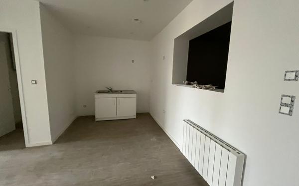 Appartement à louer    3 pièces • 77 m2 Castelnaudary