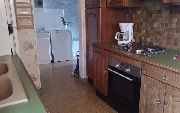 Maison à vendre    3 pièces •  Surgères