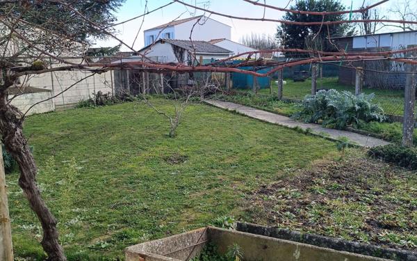 Maison à vendre    3 pièces •  Surgères