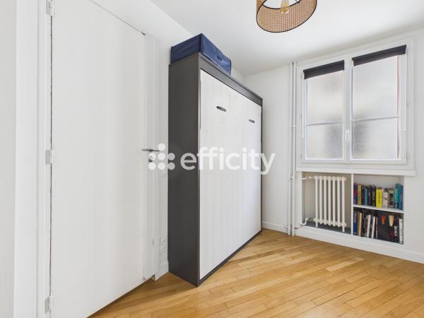 Appartement
         3 pièces
        - 74 m² Exclusivité 735 000 € *