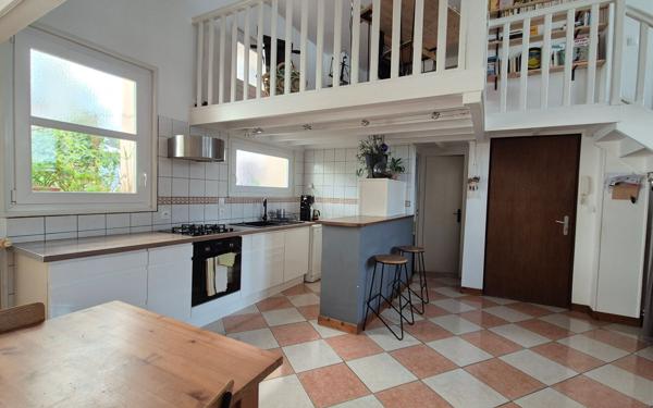 Appartement à vendre    5 pièces • 131,50 m2 Saint-Étienne