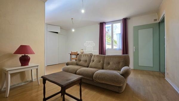 Eauze (32800) MAISON DE VILLE T6 - 178M² AVEC HABITATION ET COMMERCE / EAUZE