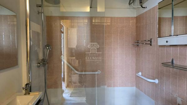 Eauze (32800) MAISON DE VILLE T6 - 178M² AVEC HABITATION ET COMMERCE / EAUZE