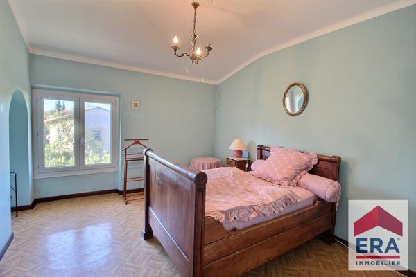 Maison Orange sud -156 m² habitable - Jardin 498m²