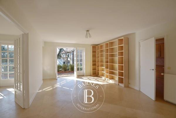Garches, Maison 4 Chambres -  342 m² à vendre
