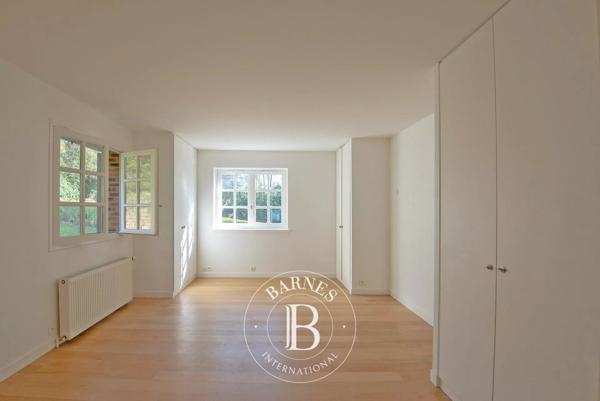 Garches, Maison 4 Chambres -  342 m² à vendre