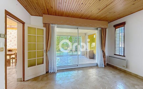 Maison à vendre    4 pièces • 144 m2 Moret-sur-Loing