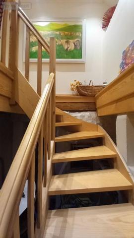 Maison à vendre à Vèze dans le Cantal (15160), ref : FG/2500