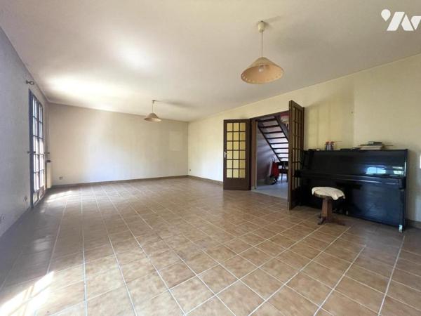 A VENDRE - NANTES - PONT DU CENS - En impasse -Maison d'env 101.21 m² sur 141m² de terrain 141m².