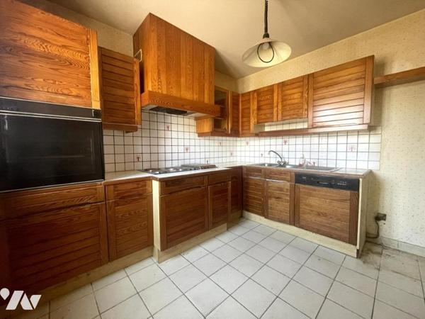 A VENDRE - NANTES - PONT DU CENS - En impasse -Maison d'env 101.21 m² sur 141m² de terrain 141m².