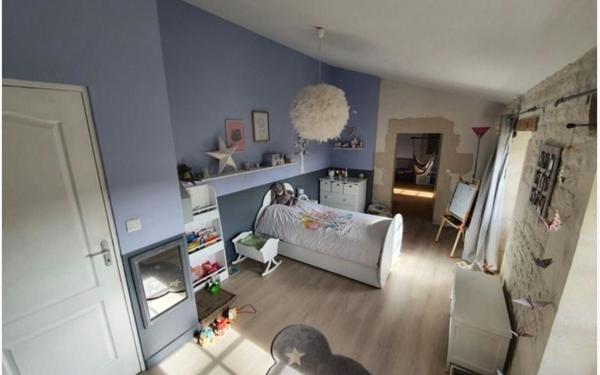 Maison à vendre    4 pièces •  Surgères