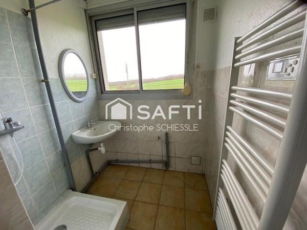 Immeuble de 6 appartements T4 et T3 , caves et garages