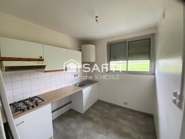 Immeuble de 6 appartements T4 et T3 , caves et garages
