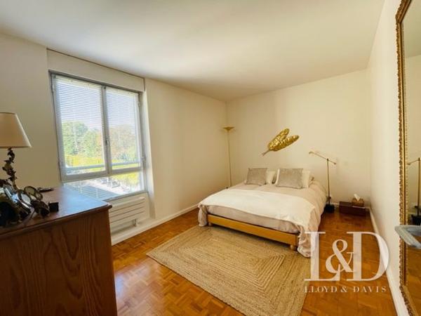 Appartement de standing, dernier étage, terrasse plein sud