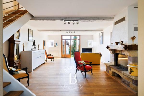 Saint-Palais, Ferme 4 Chambres -  427 m² à vendre