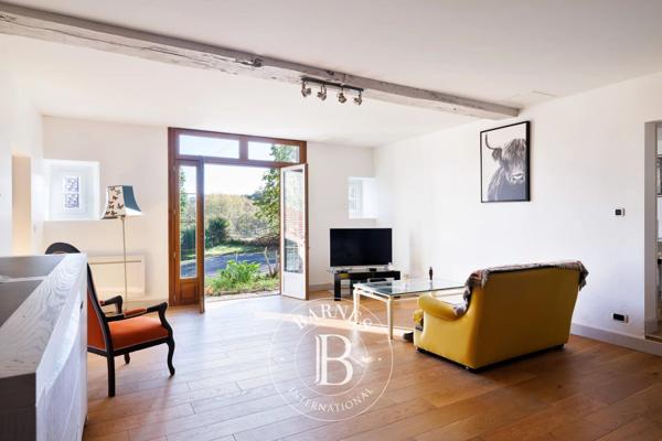Saint-Palais, Ferme 4 Chambres -  427 m² à vendre