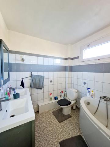 Maison 5 pièce Balaruc Les Bains 89.02m2 avec garage