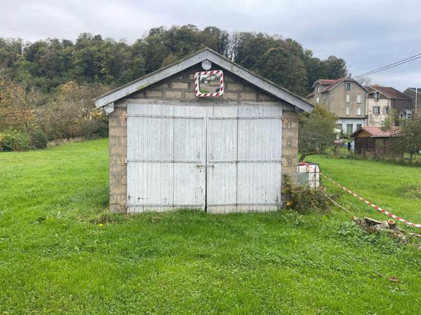 MAISON DE VILLE PROCHE COMMERCES