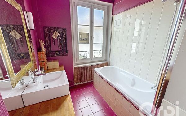 Maison à vendre    6 pièces •  Clamart