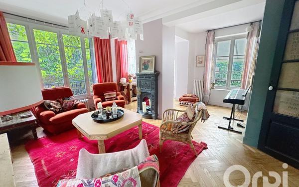 Maison à vendre    6 pièces •  Clamart