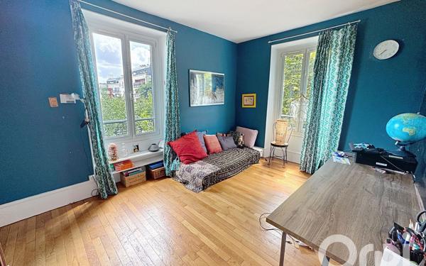 Maison à vendre    6 pièces •  Clamart