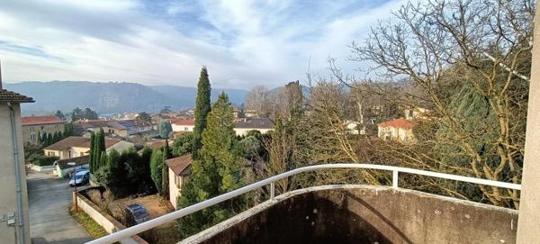 Appartement 3 Pièces – 73m² – Dernier Étage avec Balcon SAINT UZE (26)