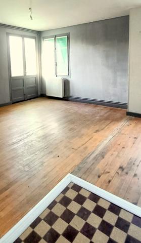 Appartement 3 Pièces – 73m² – Dernier Étage avec Balcon SAINT UZE (26)