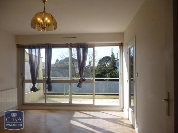 Appartement à louer 1 pièce 34.36m²