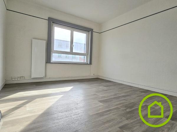 Appartement à LILLE (59000)