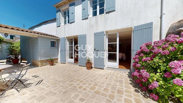 Maison d'exception à vendre au coeur du village de Ars-en-Ré -
