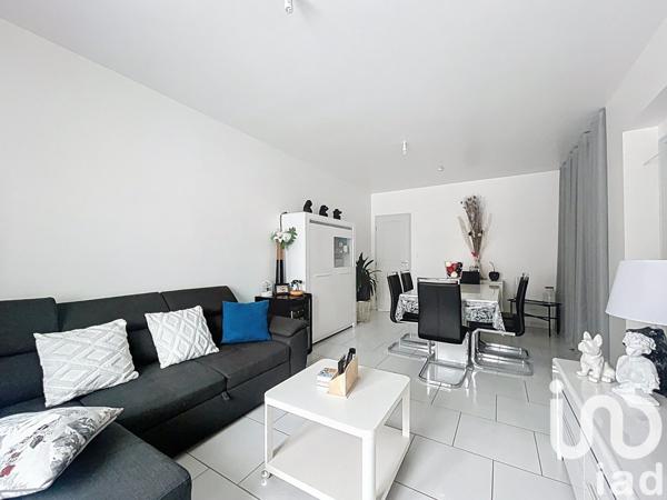 Appartement 2 pièces de 51 m² à Val-de-Vesle (51360)