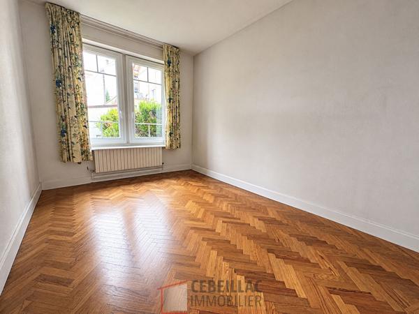 Maison de 136 m2 + maison indépendante de 40 m²