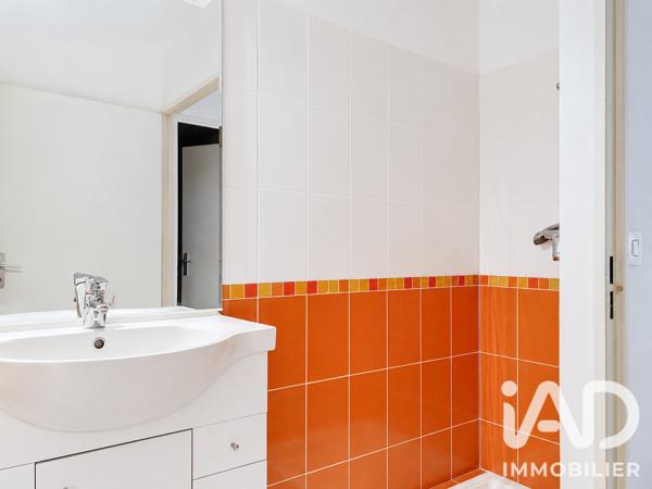 Murs commerciaux  à vendre 84,18 m² Dourdan