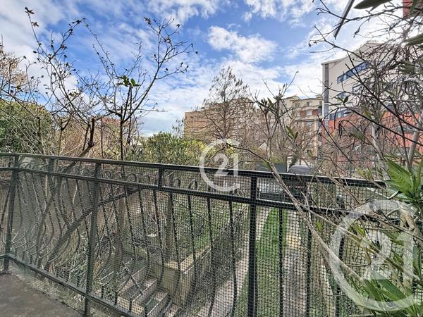 Maison à vendre  3 pièces - 66,19 m2 MONTREUIL - 93