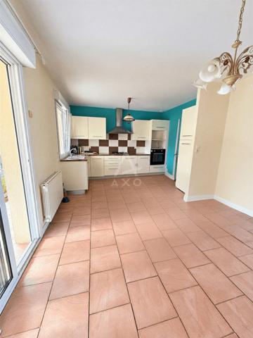 Maison sur sous-sol – 3 chambres – Montaigu-Vendée