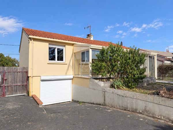Maison sur sous-sol – 3 chambres – Montaigu-Vendée