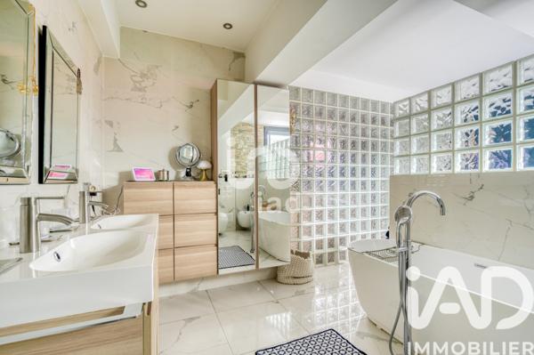 Appartement à vendre 7 pièces 263 m² Bagnolet