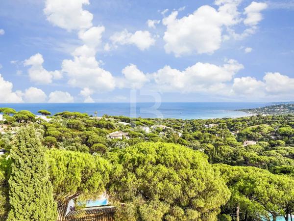 Villa provençale en pierre avec vue mer à Sainte-Maxime