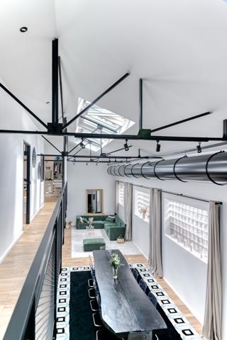 LYON 7 – GERLAND Loft d’exception de 226 m² Ancien studio de danse réinventé