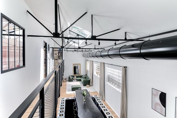 LYON 7 – GERLAND Loft d’exception de 226 m² Ancien studio de danse réinventé