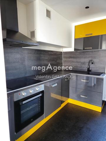 Appartement à LE PONT-DE-CLAIX, 38800 - 3 pièces 55m²