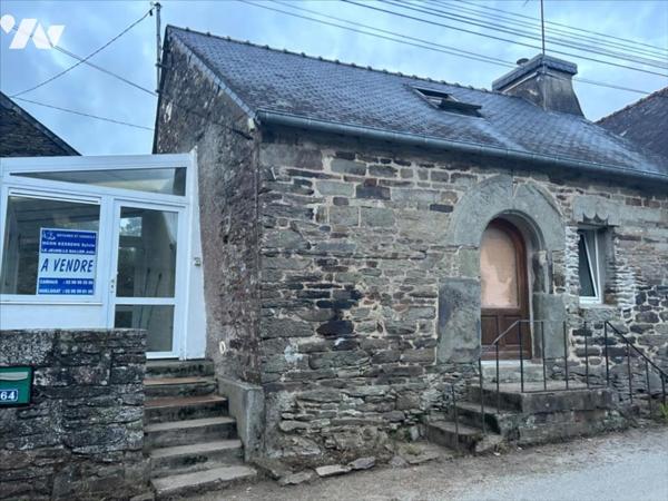 MAISON EN CAMPAGNE PROCHE CARHAIX