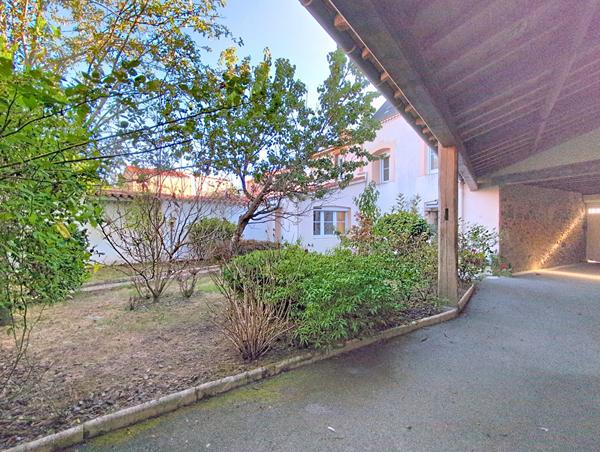 Vente maison Le Poire Sur Vie : 315 000 € - AJP Immobilier La Roche-sur-Yon