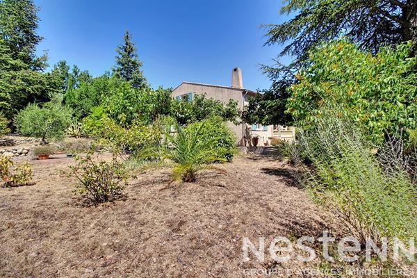 A VENDRE DRAGUIGNAN Villa 180m² avec piscine et vue dégagée - 4553m² de terrain