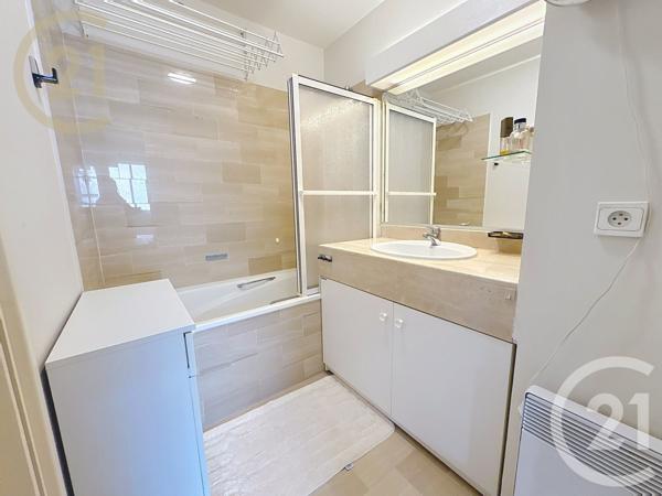 Appartement F2 à vendre  2 pièces - 49,24 m2 CANNES - 06